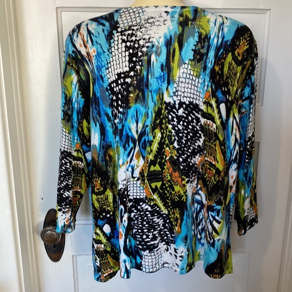 Prima Bella geometric cardigan sweater with rhinestones size 1X - Picture 4 of 6